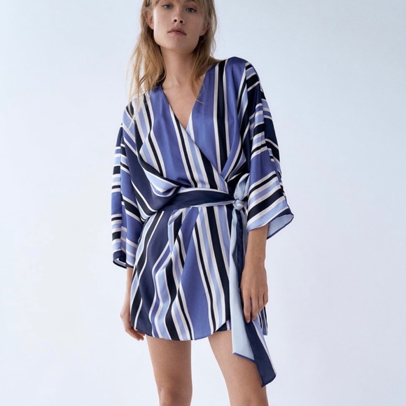 NEW!!! HP π₯³π₯³π₯³Zara Blue Striped Jumpsuit - Picture 6 of 16